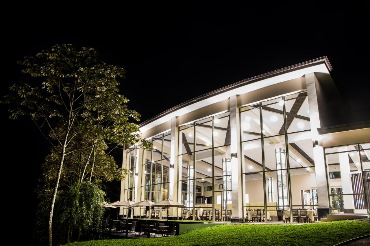 Hotel Lomas Del Volcan La Fortuna المظهر الخارجي الصورة